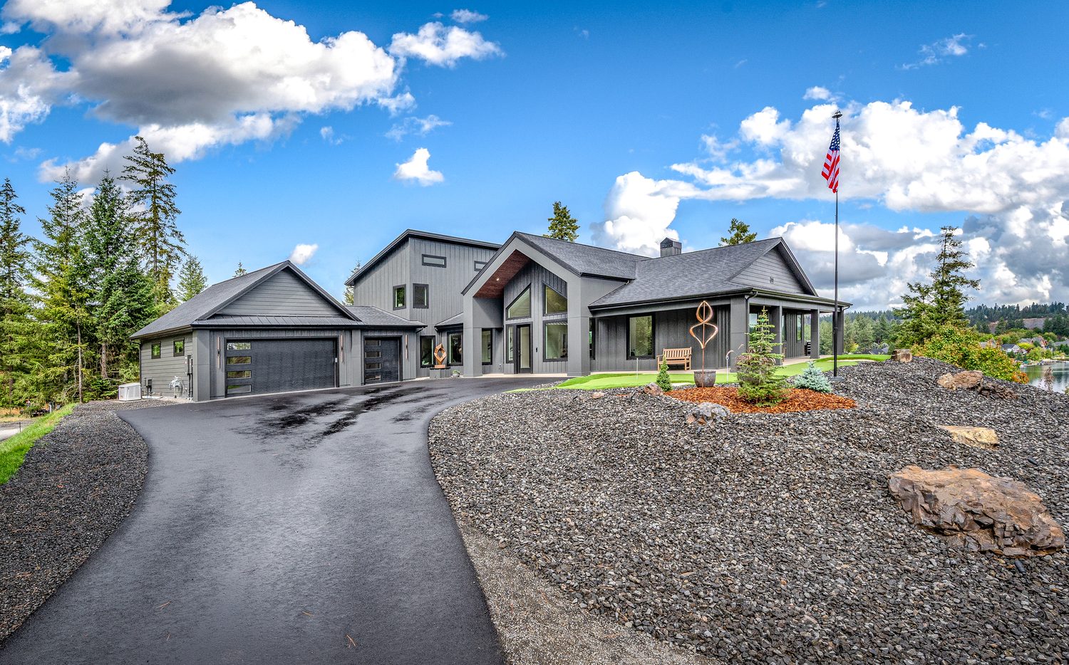 Blue Rock Estate photo 1